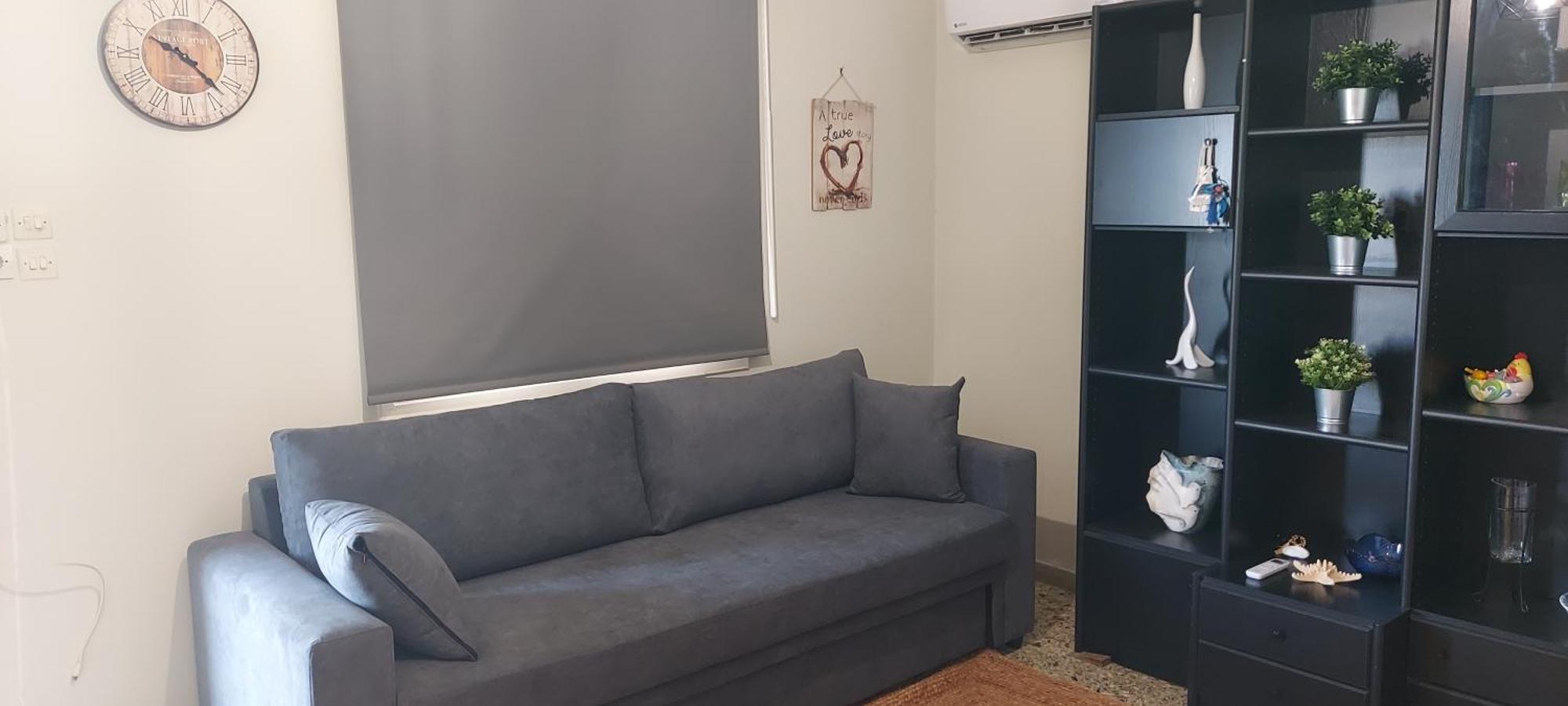 Airport Friendly House 2 Villa Artemida  Bagian luar foto